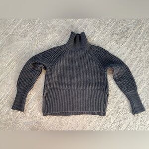 Everlane | Chunky Waffle Knit Turtleneck | Gray | S
